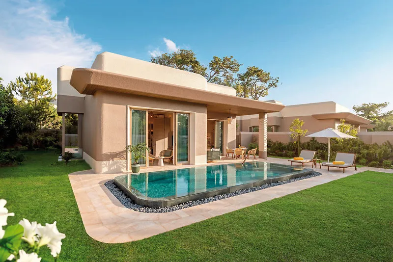 Moderna vila z zasebnim bazenom in urejenim vrtom v letovišču BIJAL