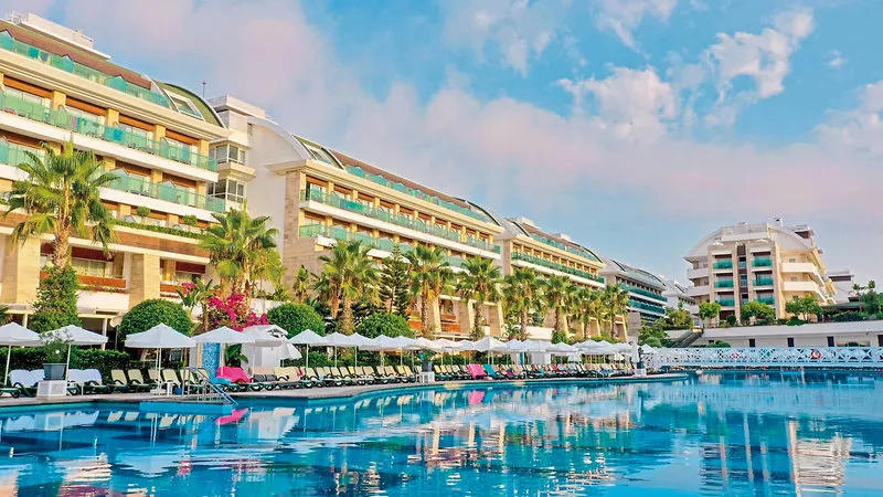 Crystal Waterworld Aqua Collection