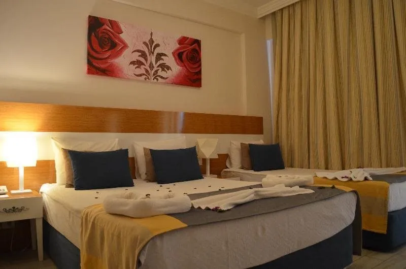 Bazen hotela Side Legend