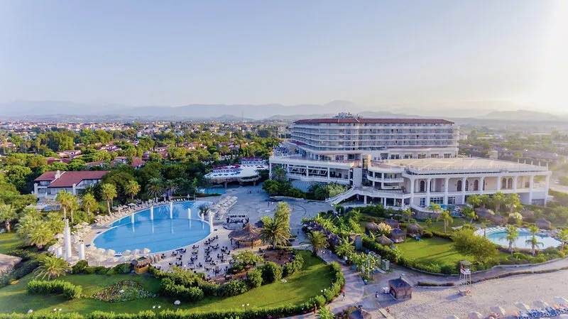 Starlight Resort Hotel