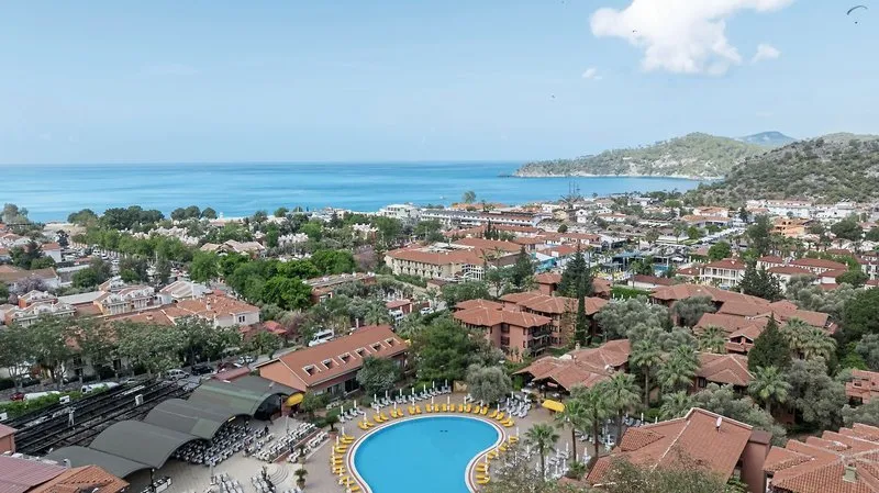 Zračni posnetek resorta Sundia by Liberty Suncity v Ölüdenizu