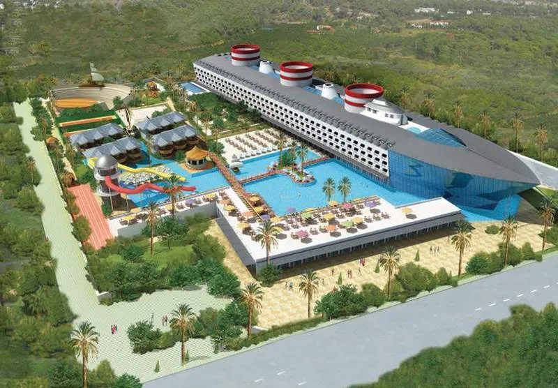 Notranji bazen in spa center