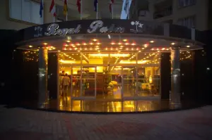 Kleopatra Royal Palm